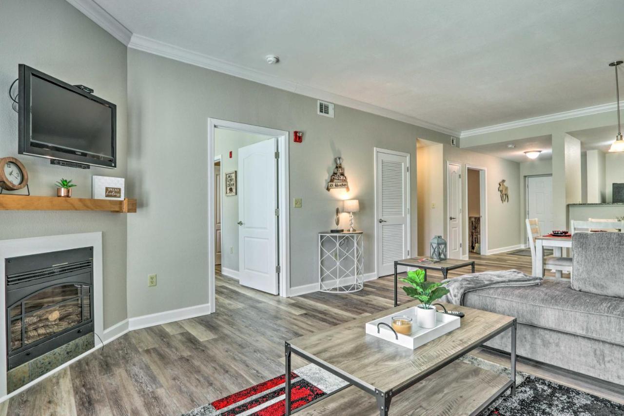Downtown Pigeon Forge Condo With Pool Access! Bagian luar foto