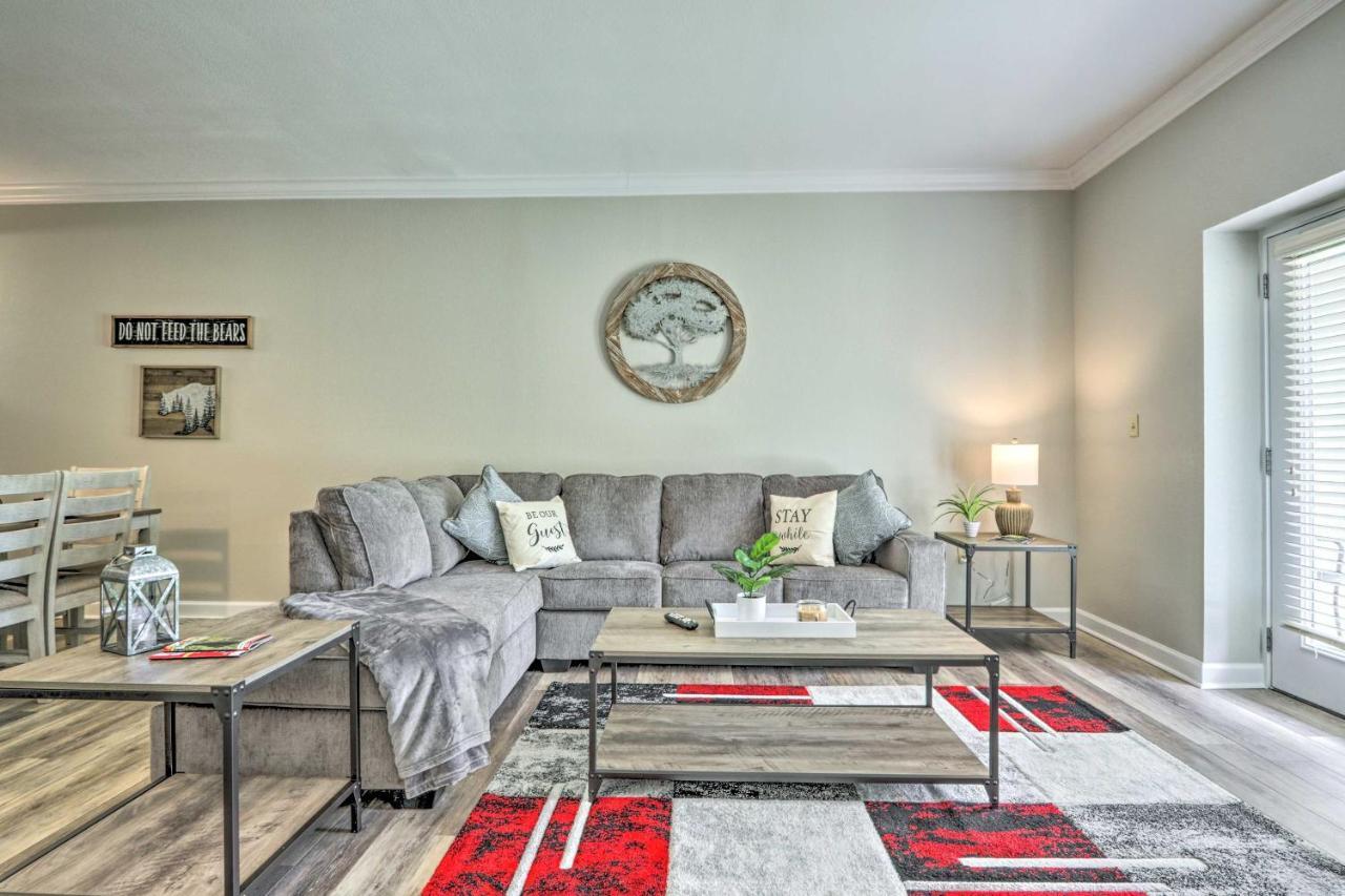 Downtown Pigeon Forge Condo With Pool Access! Bagian luar foto